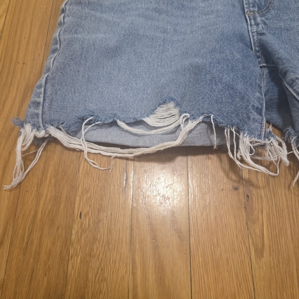 PAIGE Sarah Longline Denim Shorts Distressed Raw Hem Blue Size 27 High Rise - Picture 3 of 11